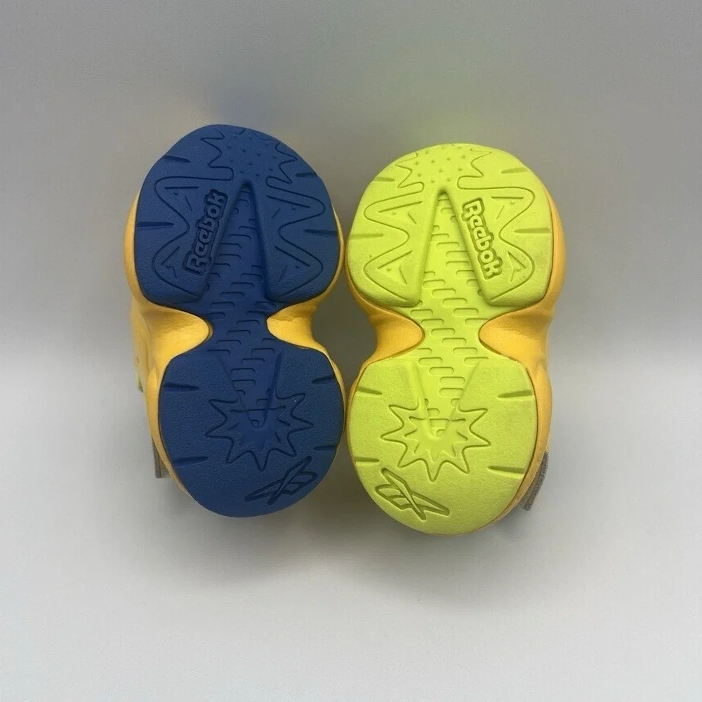 Reebok Instapump Fury x Minions Yellow Slip On Shoes‎ - Baby Toddler Size 2 NEW